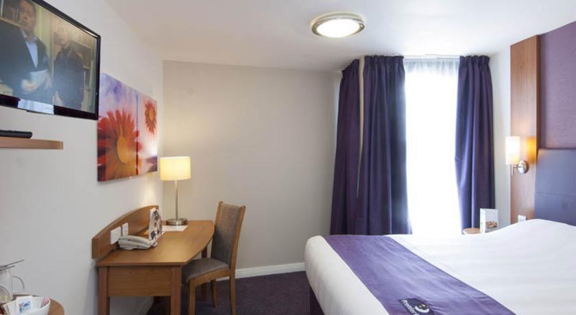 Premier Inn Basingstoke West Værelse billede